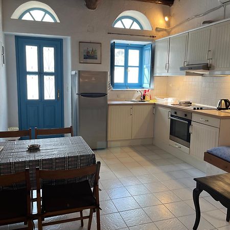 Neoclassical Apartment, Central Chora Andros Ngoại thất bức ảnh